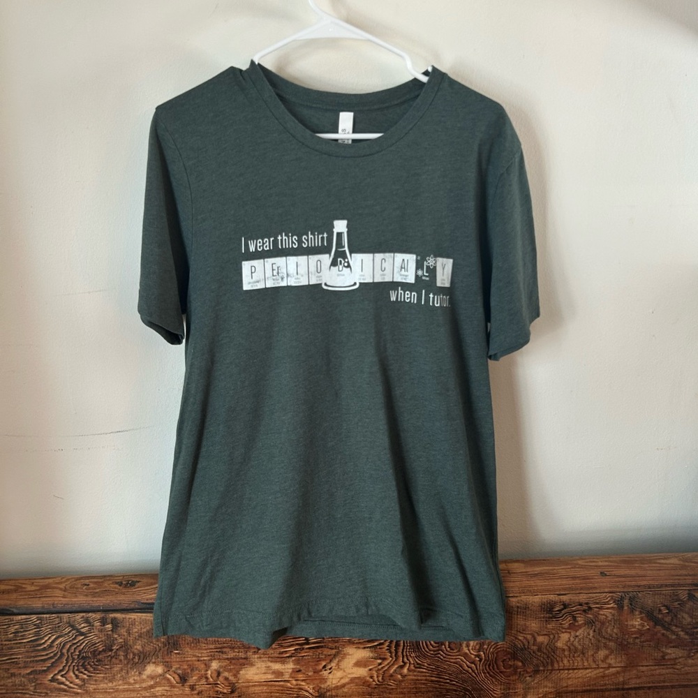 Funny Tutor Teacher Classical Conversations T-Shirt Homeschool Tee - Sz L 💕🎀